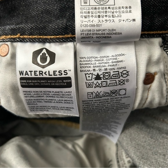 Levi’s Black 501 Jeans | Size 38x32 - Picture 5 of 6